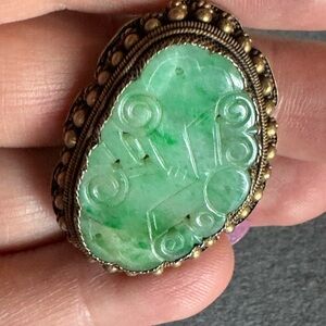 925 Sterling Silver Gold Plated Antique KAG Germany Carved Jade Filigree Brooch